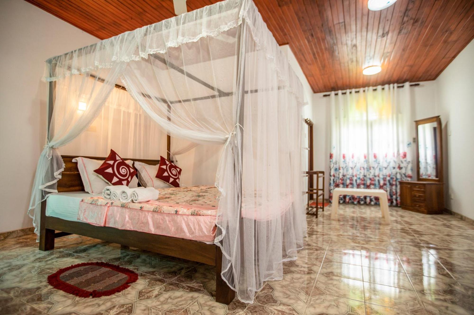 갈레 Three Shades B&B 외부 사진