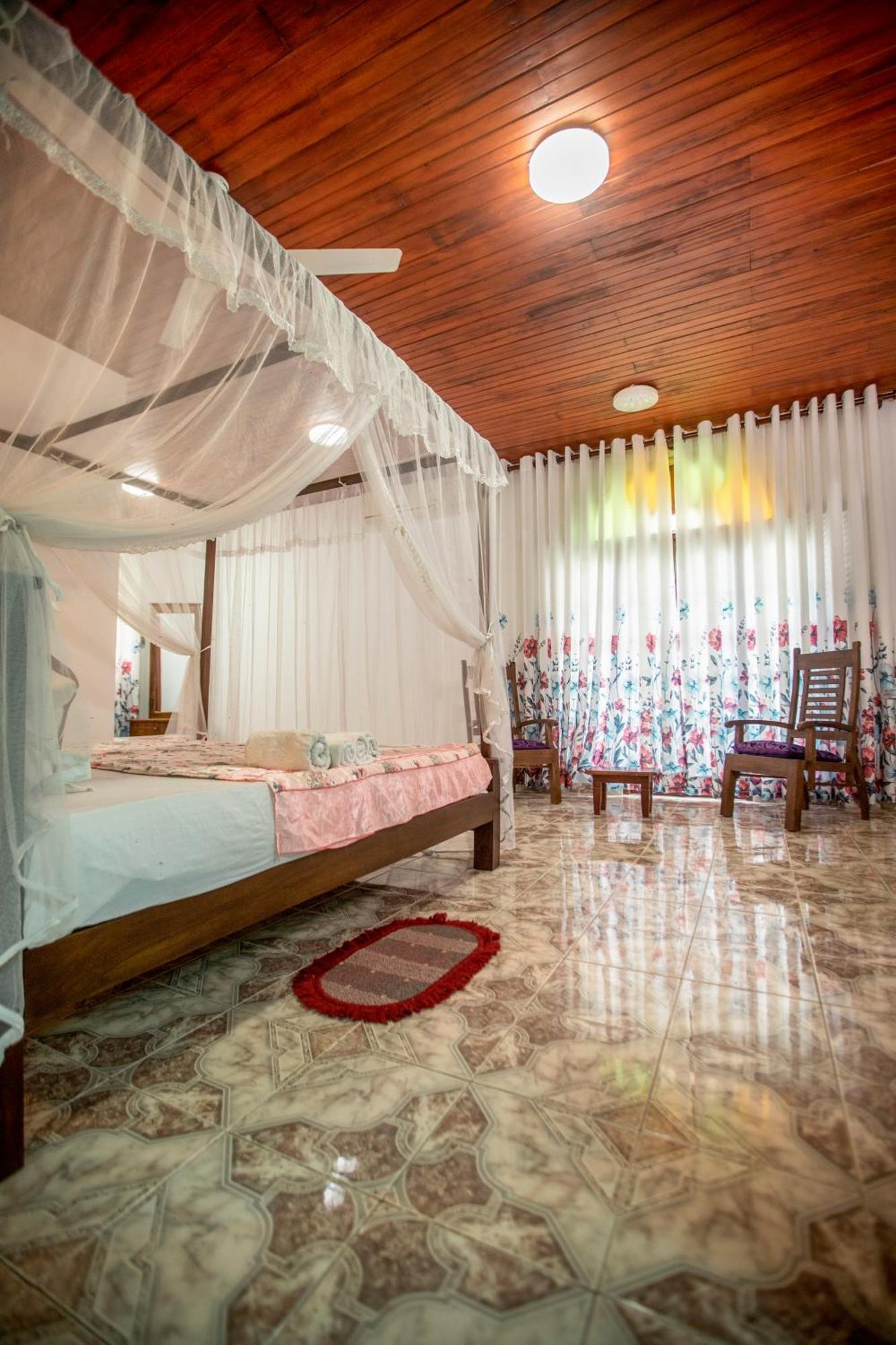 갈레 Three Shades B&B 외부 사진
