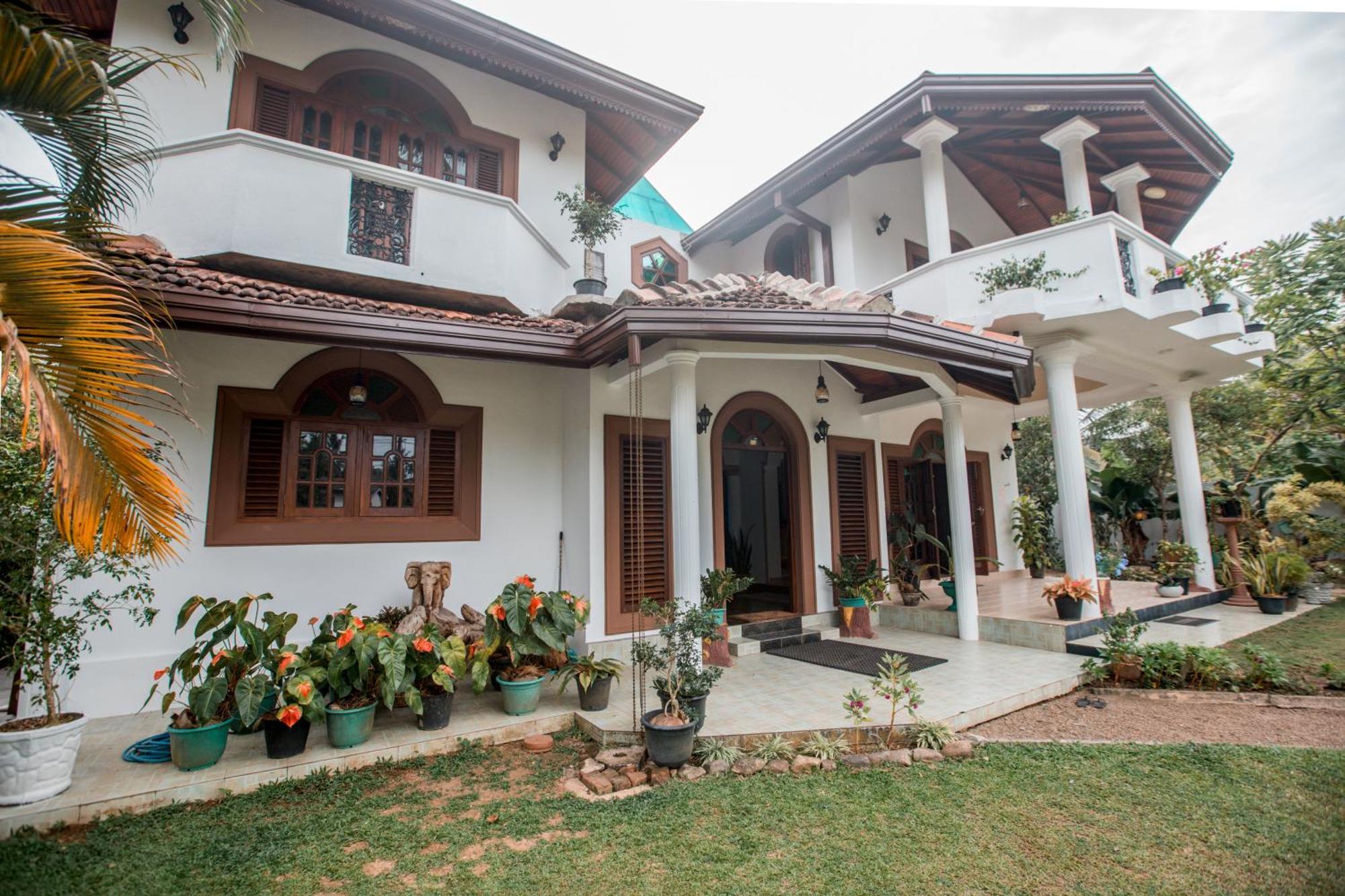 갈레 Three Shades B&B 외부 사진